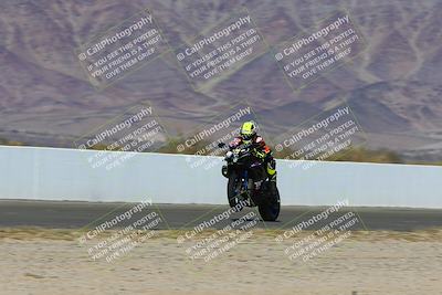 media/Jan-09-2022-SoCal Trackdays (Sun) [[2b1fec8404]]/Front Straight Speed Shots (1pm)/